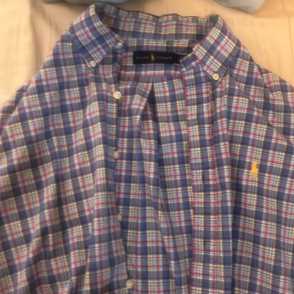 Beautiful condition checkered button up shirt, very clean and flawless - Picture 1 of 3
